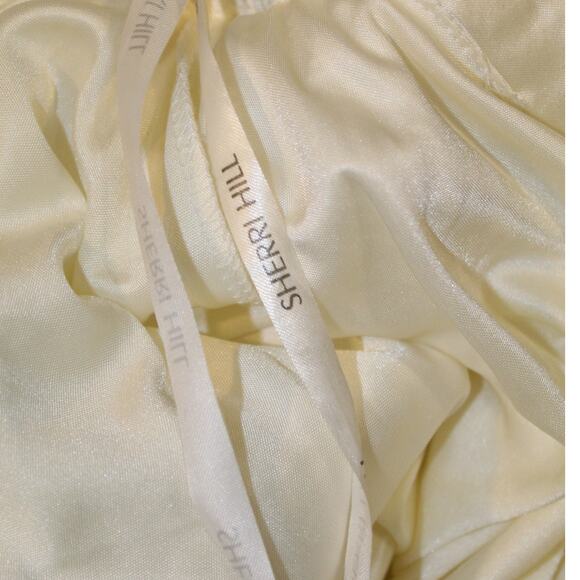 Sherri Hill Ivory Tulle Maxi Skirt Beaded Waist Formal Bridal Prom Size 2 - Picture 3 of 7